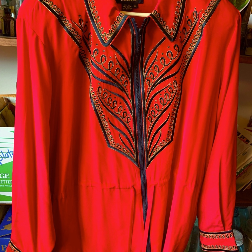 Bob Mackie 100% silk shirt with zipper front